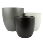 Black and white Round Pots